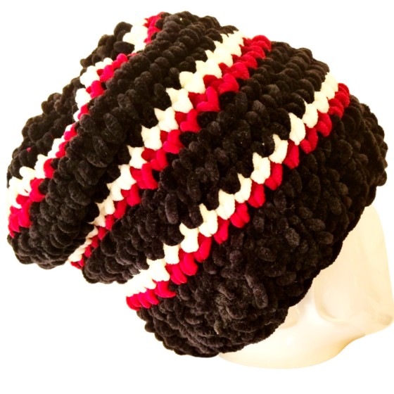 Women's knitted hat handmade multi vil004